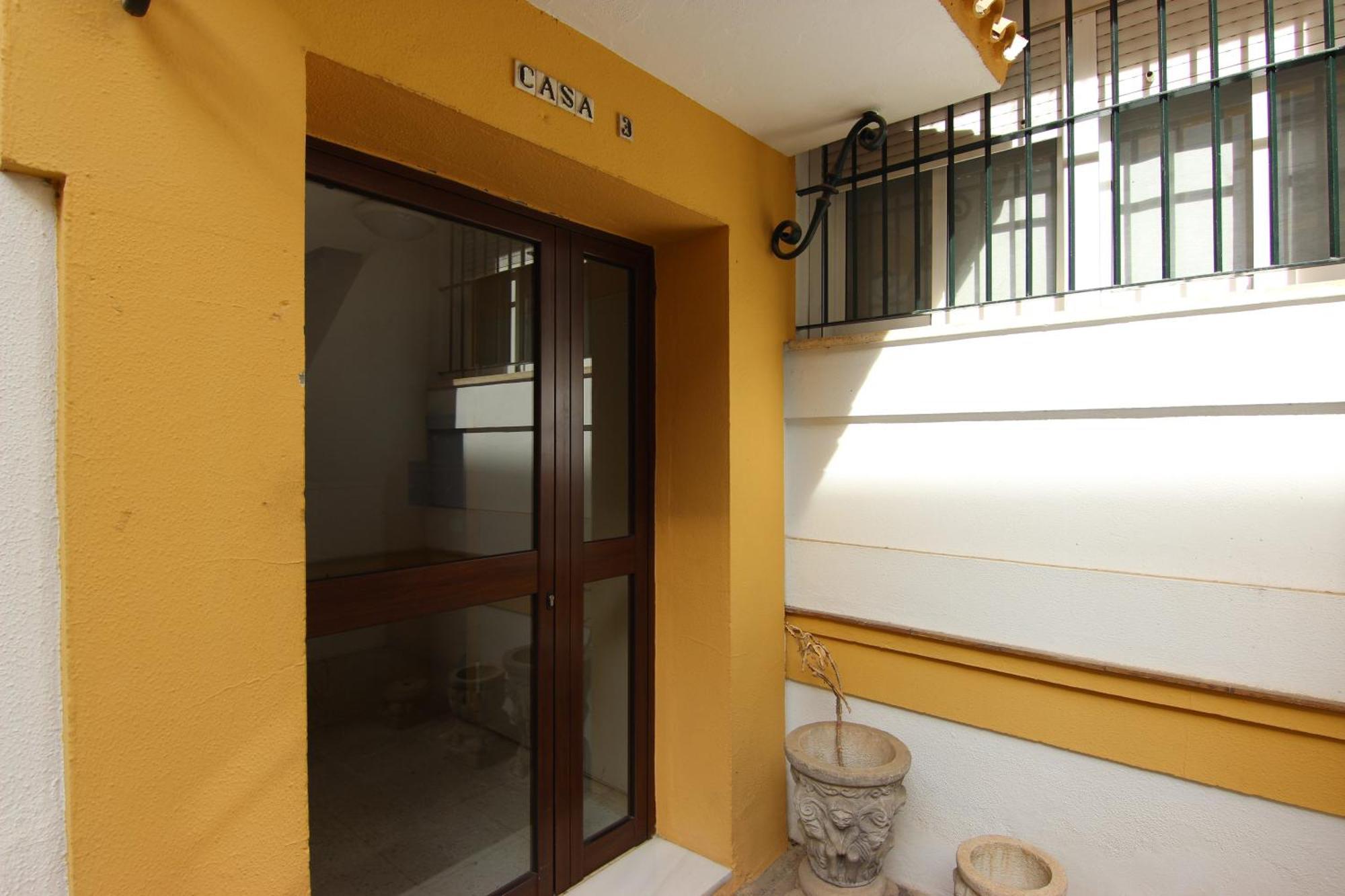 Rentalsevilla Espacioso Apartamento En La Alameda De Hercules Con Parking Exterior foto